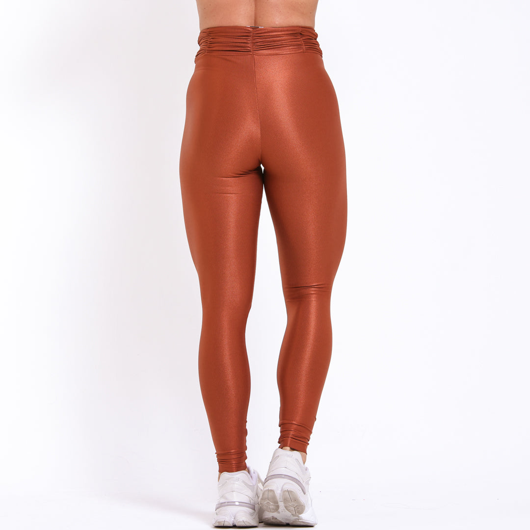 Legging Lorena Aveludada Amendoa