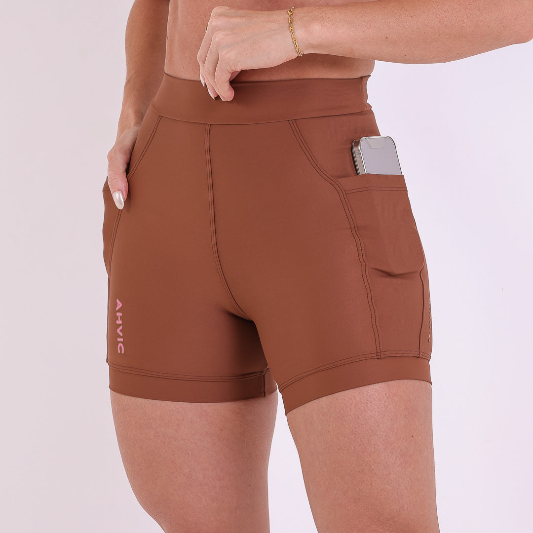 Short Move Drop Chocolate