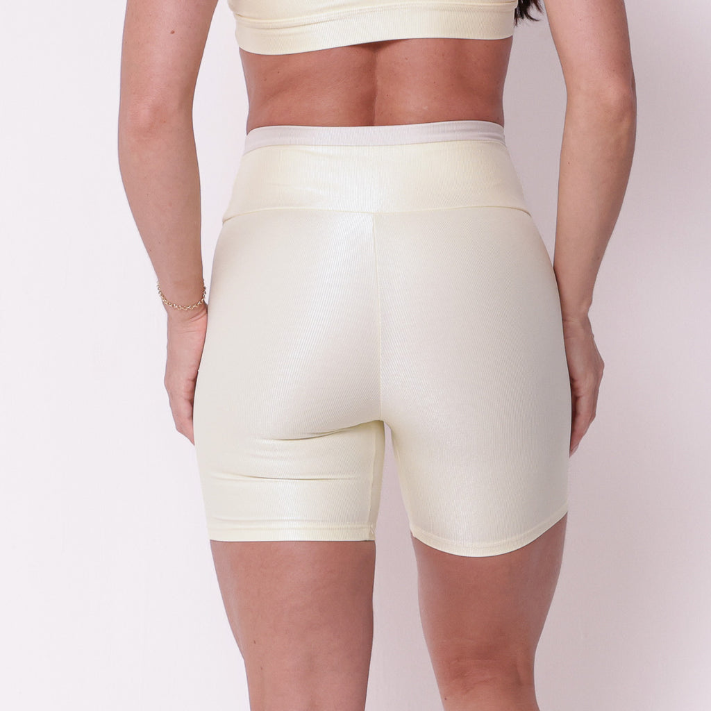 Short Celina Aveludado