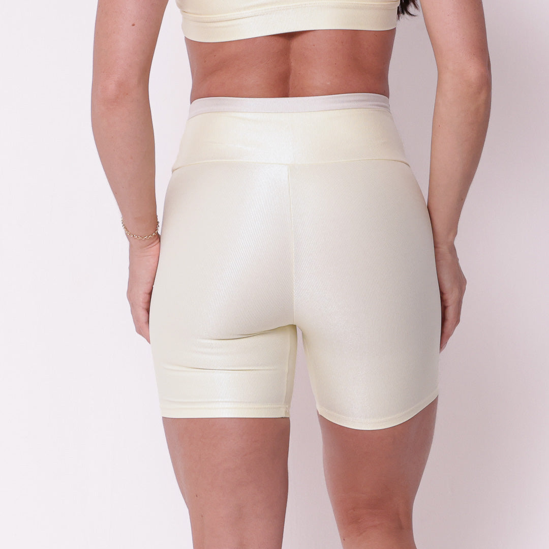 Short Celina Aveludado