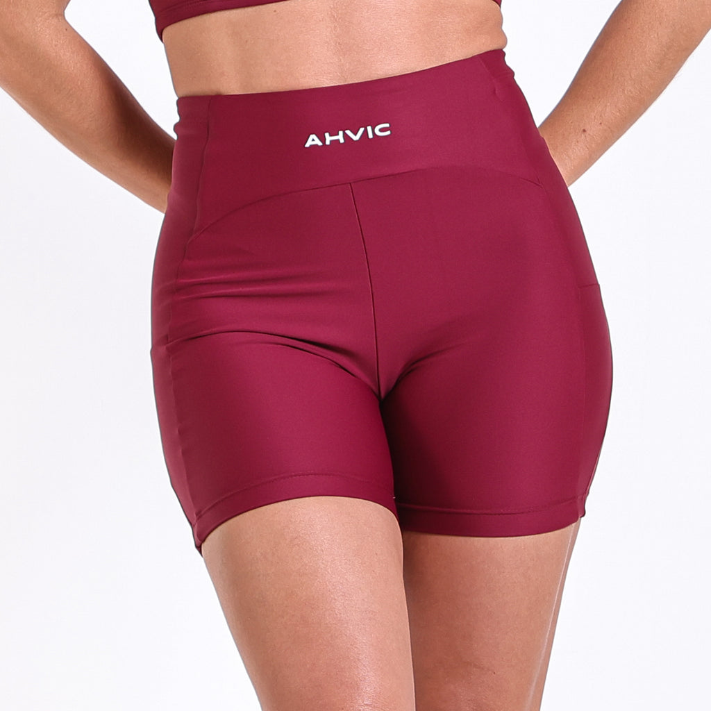 Short Adrianna Invisible Pocket Bordô