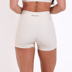 Short Alma Off White