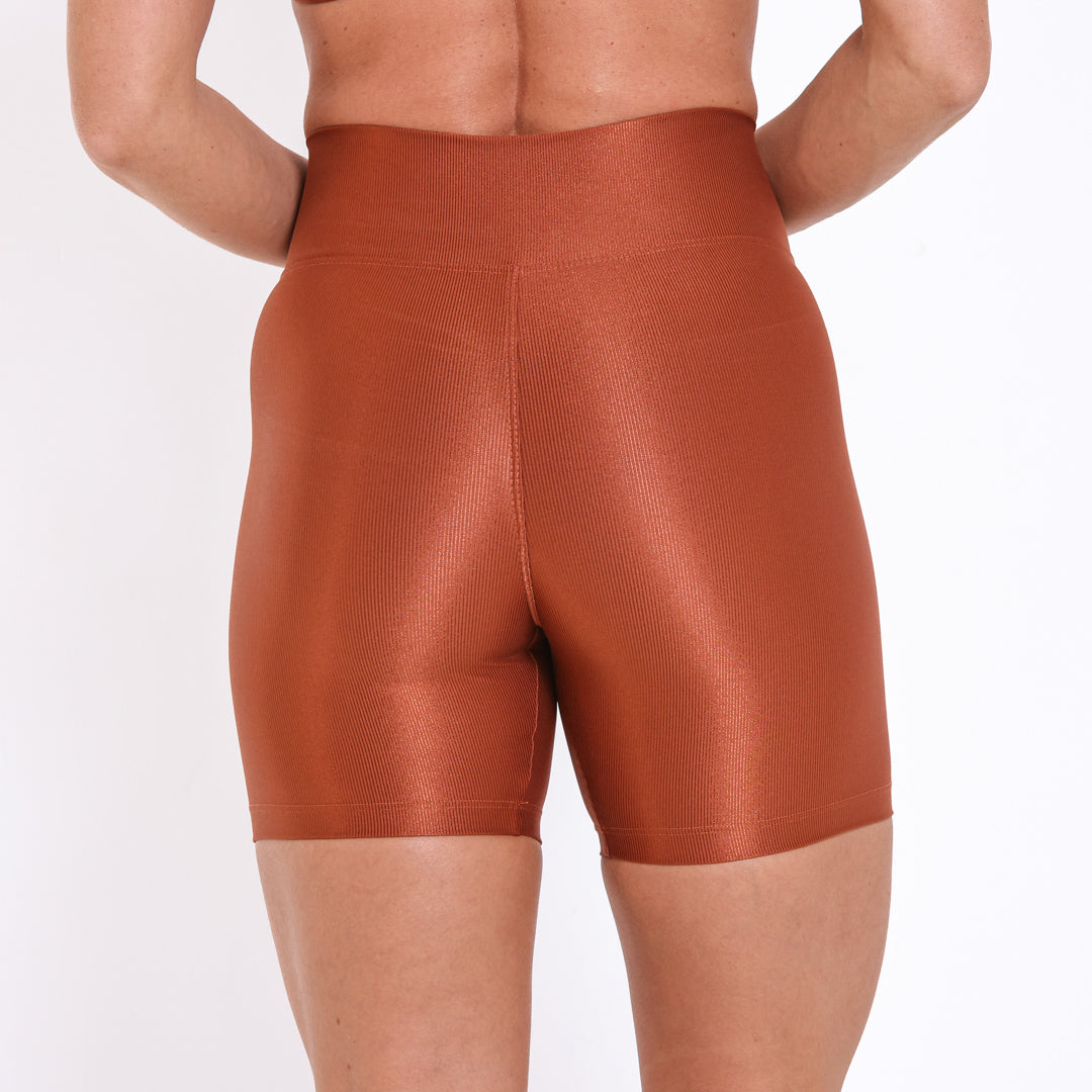 Short Olivia Amendoa